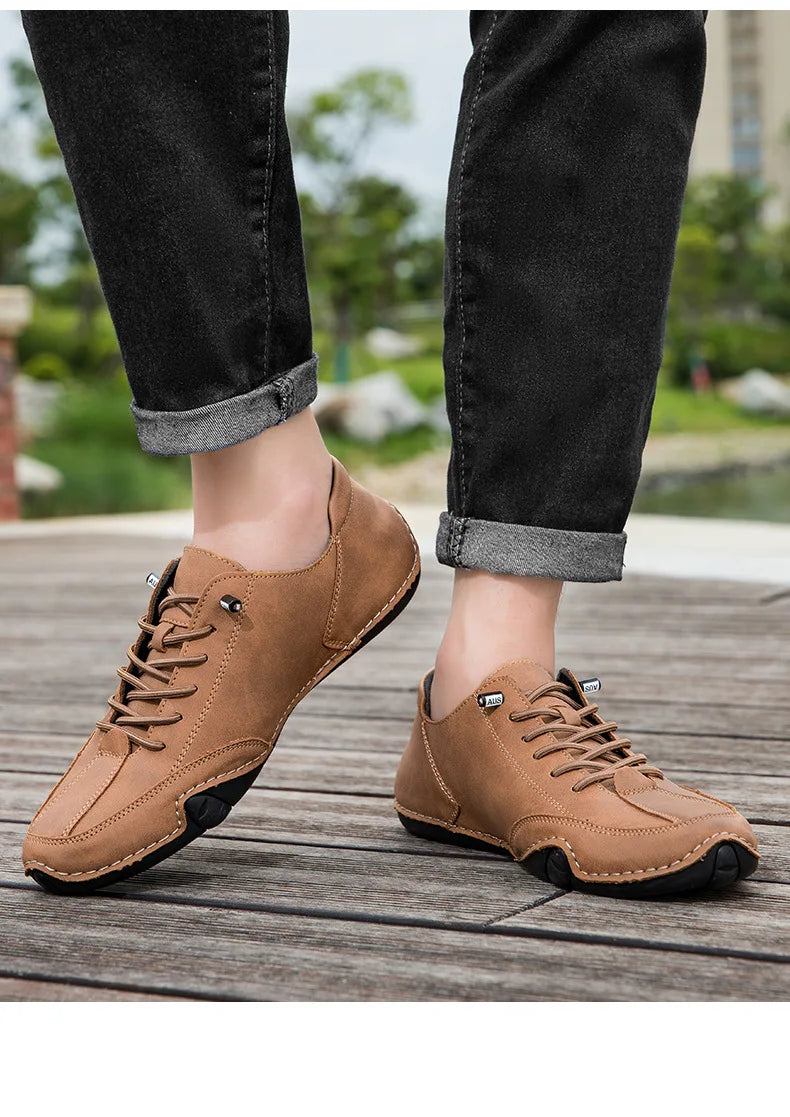 Men Casual Outdoor Fashion Sneakers Soft Leather Sneakers High Top Luxury Men Classic Walking Shoes Winter Motocross Boots 35-50