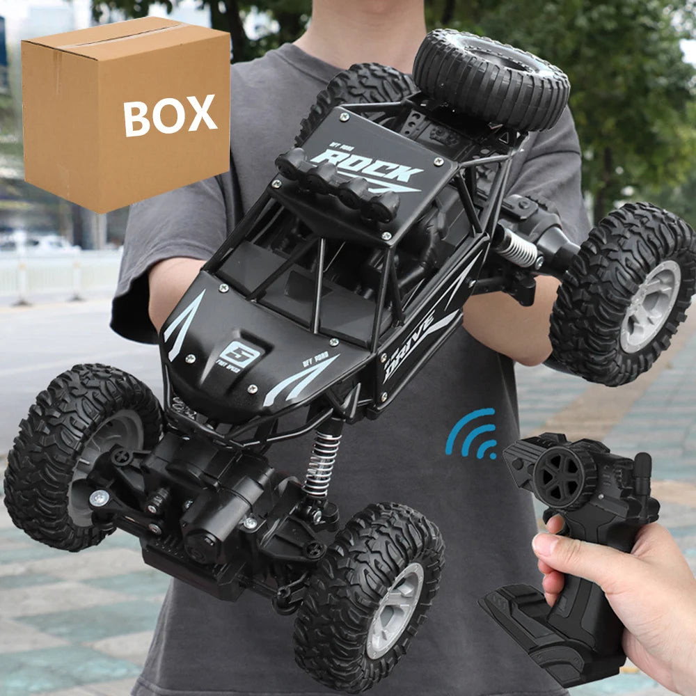 1: 18 Six Wheel Drive RC CAR Cross-country Climbing Spray Racing Car Remote Control Electric Car Fall Resistant Boy Toy Gift