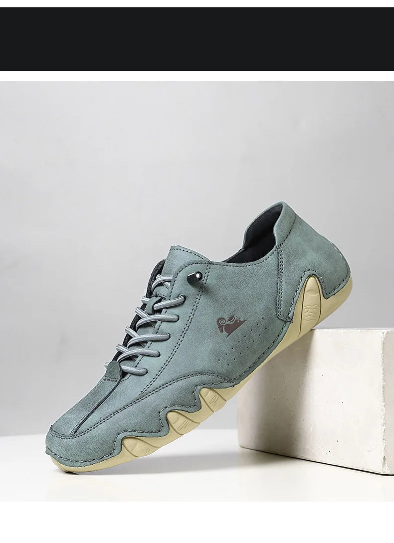 Men Casual Outdoor Fashion Sneakers Soft Leather Sneakers High Top Luxury Men Classic Walking Shoes Winter Motocross Boots 35-50