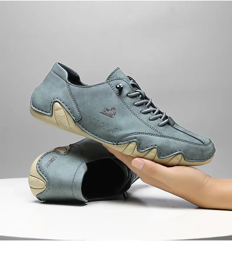 Men Casual Outdoor Fashion Sneakers Soft Leather Sneakers High Top Luxury Men Classic Walking Shoes Winter Motocross Boots 35-50