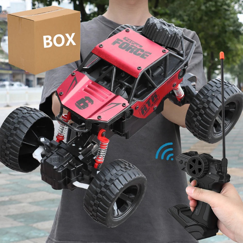 1: 18 Six Wheel Drive RC CAR Cross-country Climbing Spray Racing Car Remote Control Electric Car Fall Resistant Boy Toy Gift
