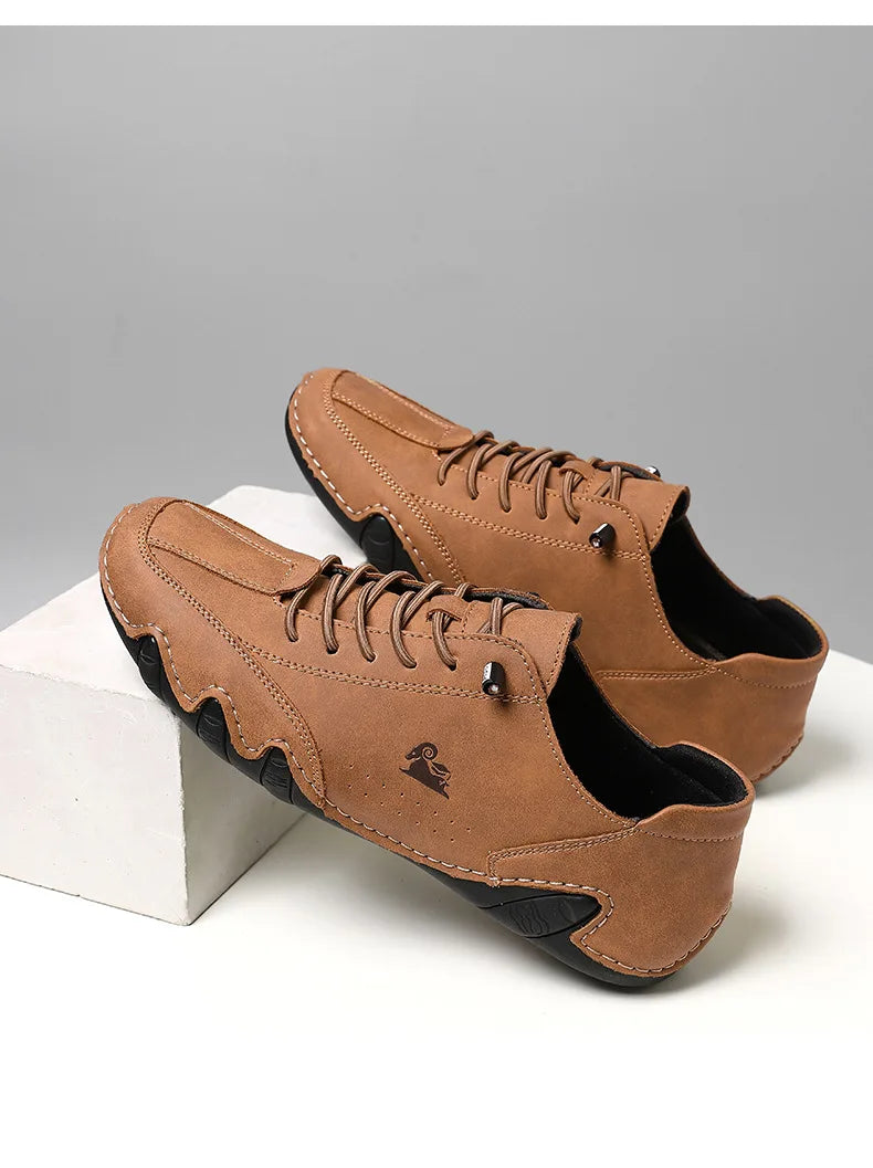 Men Casual Outdoor Fashion Sneakers Soft Leather Sneakers High Top Luxury Men Classic Walking Shoes Winter Motocross Boots 35-50
