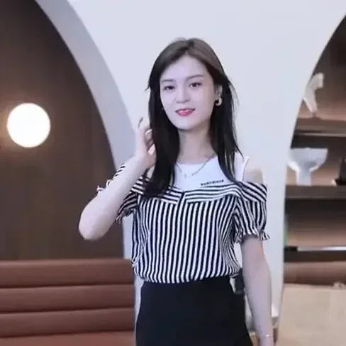 Black Striped Women's Shirts and Blouses Top for Woman Clothing Tall Modern Long Y2k Tunic 2024 Luxury Designer Elegant Chic M