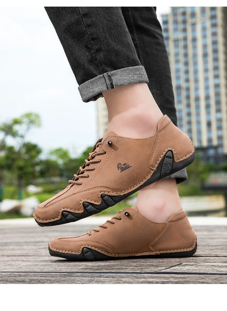 Men Casual Outdoor Fashion Sneakers Soft Leather Sneakers High Top Luxury Men Classic Walking Shoes Winter Motocross Boots 35-50