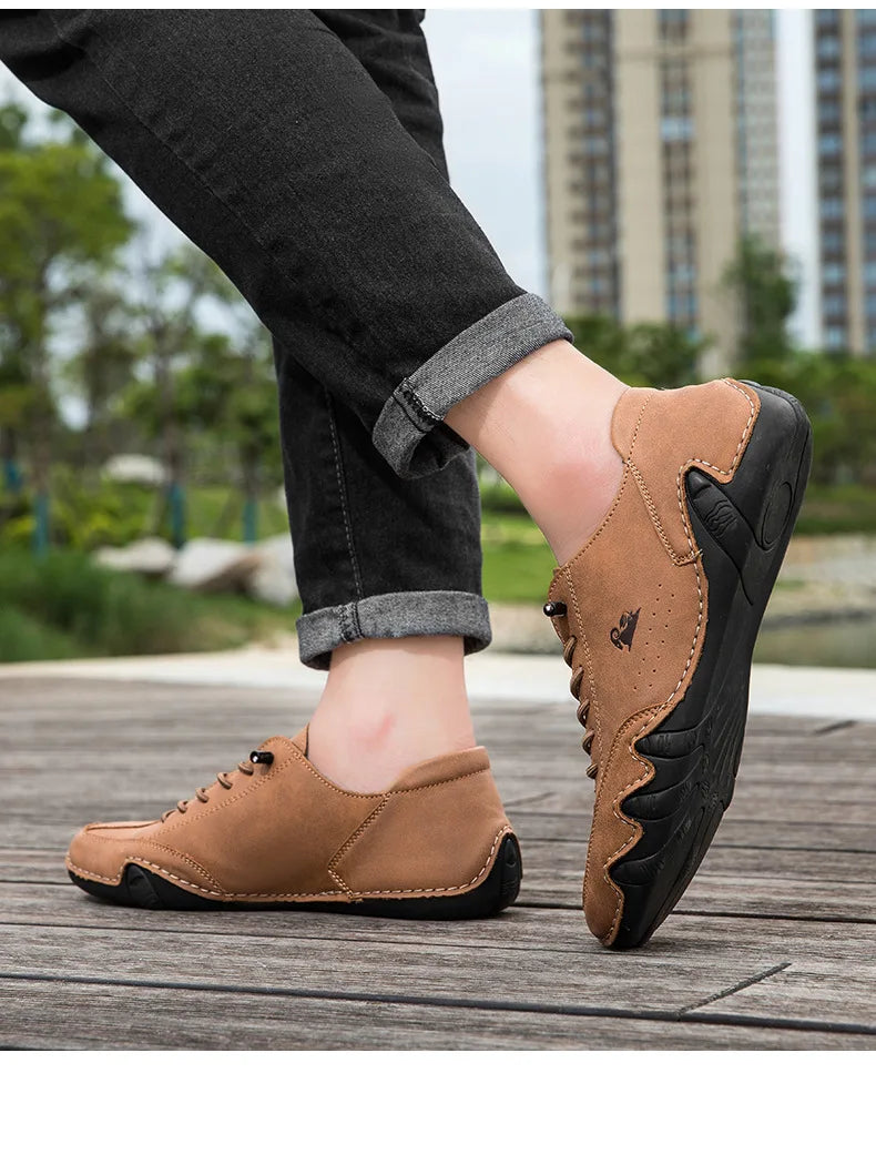 Men Casual Outdoor Fashion Sneakers Soft Leather Sneakers High Top Luxury Men Classic Walking Shoes Winter Motocross Boots 35-50