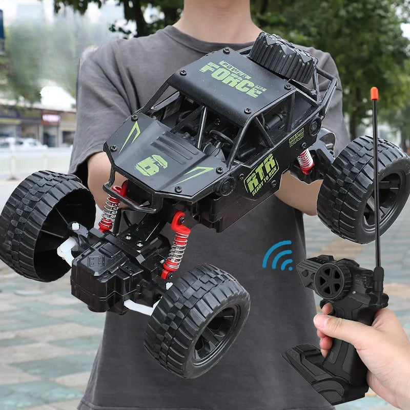 1: 18 Six Wheel Drive RC CAR Cross-country Climbing Spray Racing Car Remote Control Electric Car Fall Resistant Boy Toy Gift