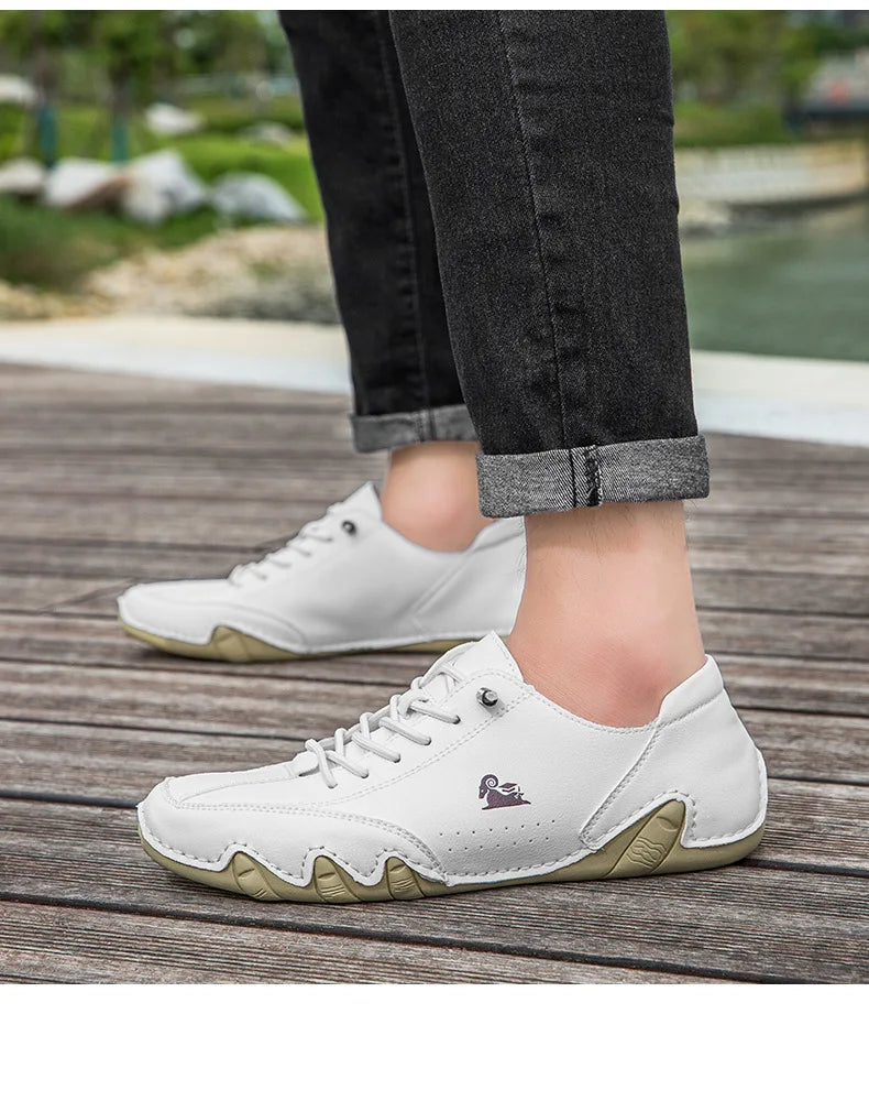 Men Casual Outdoor Fashion Sneakers Soft Leather Sneakers High Top Luxury Men Classic Walking Shoes Winter Motocross Boots 35-50